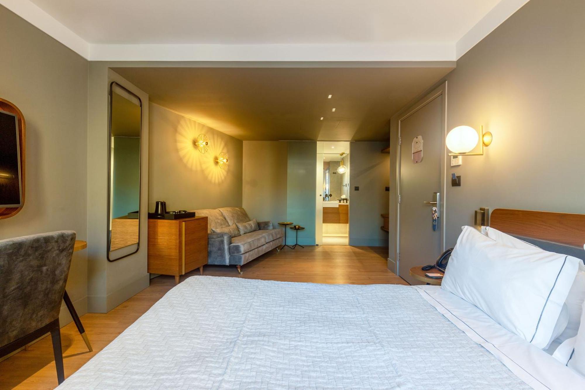 Hotel Bob W Eolou Atény Exteriér fotografie