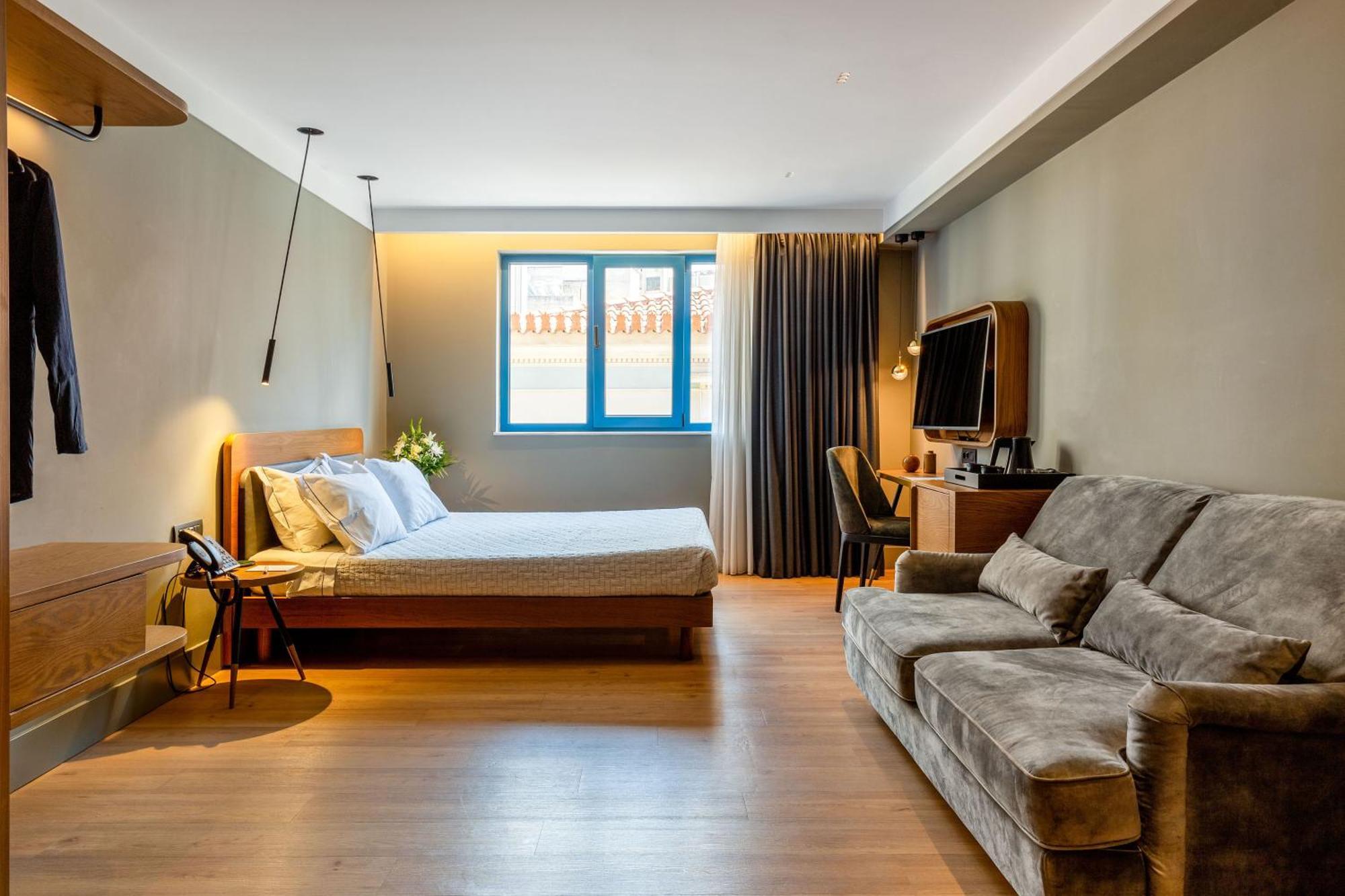 Hotel Bob W Eolou Atény Exteriér fotografie