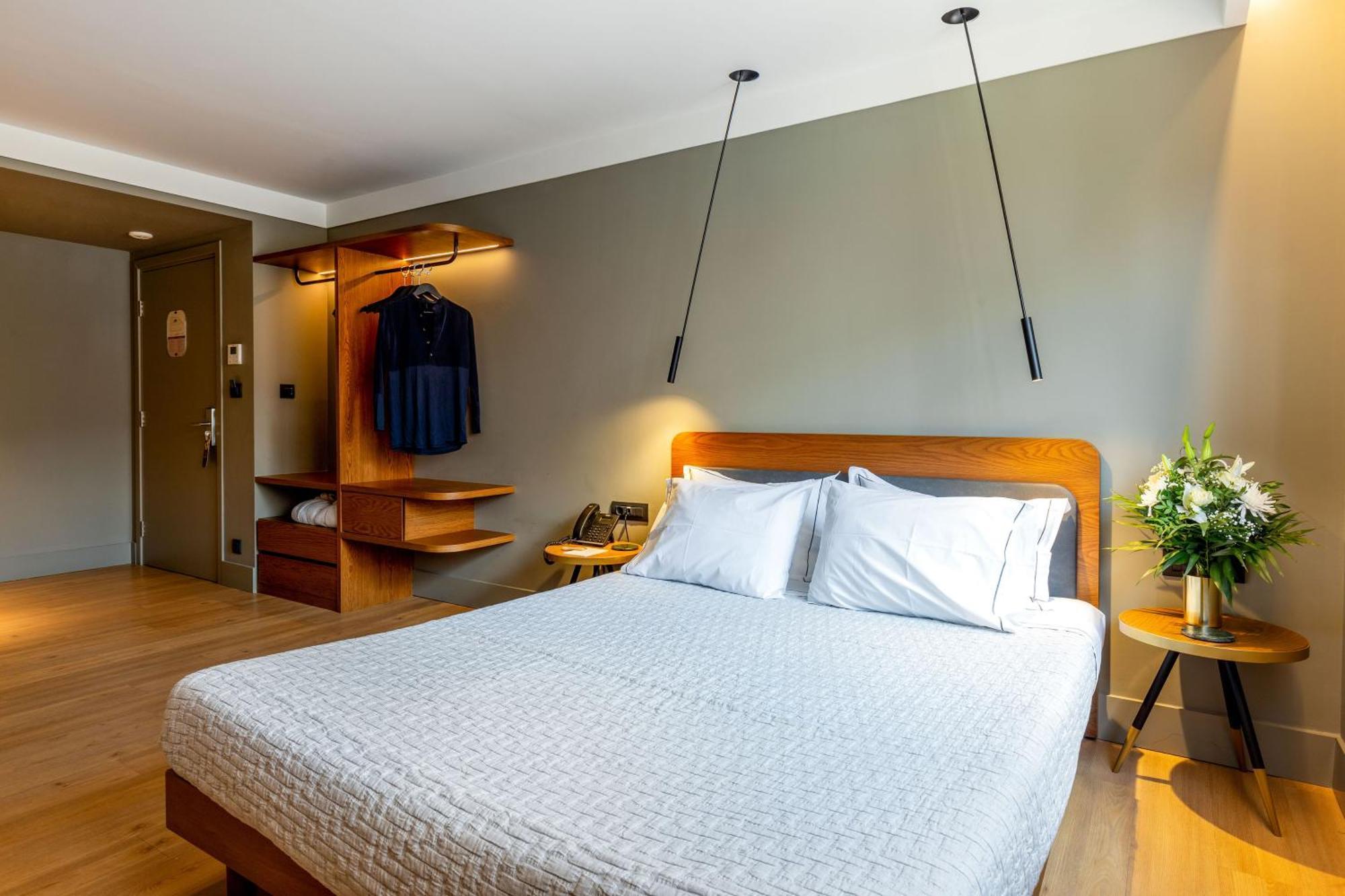 Hotel Bob W Eolou Atény Exteriér fotografie